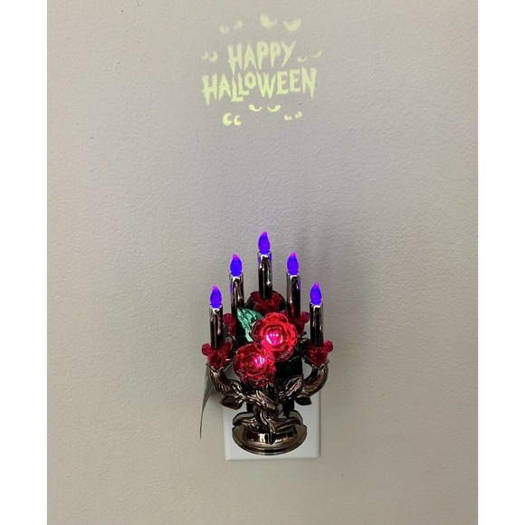 Bath & Body Works Wallflower Plug-In 2021 Halloween Creepy Candelabra Projector - Picture 2 of 8